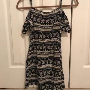 Strap with off the shoulder sun dress